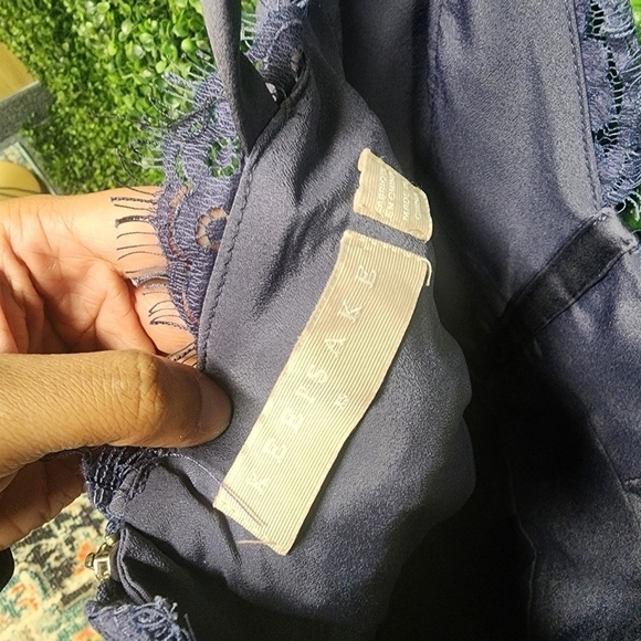 Keepsake Lace Dress - Picture 4 of 4